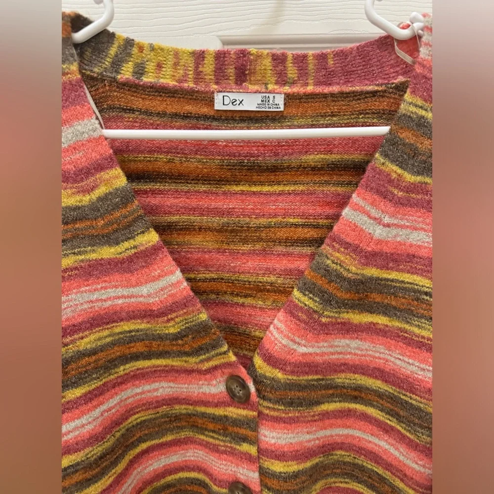NWT DEX Sunset stripped cardigan size S super soft